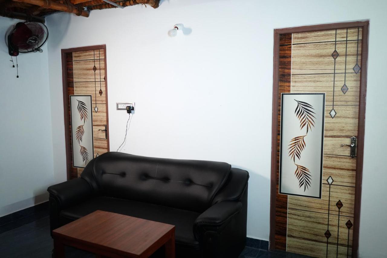 Serenity Bay Home Stay Pondicherry Exteriör bild