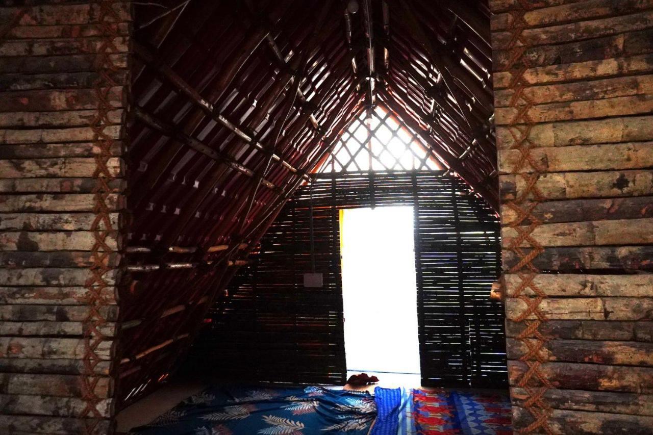 Serenity Bay Home Stay Pondicherry Exteriör bild