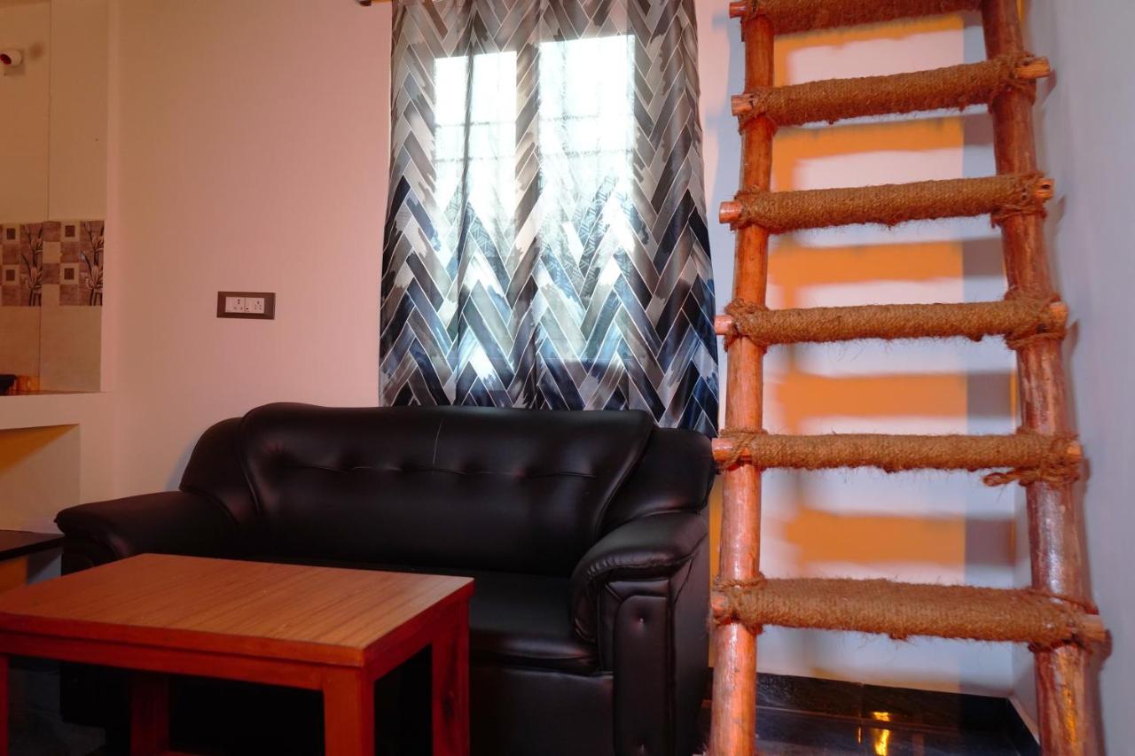 Serenity Bay Home Stay Pondicherry Exteriör bild